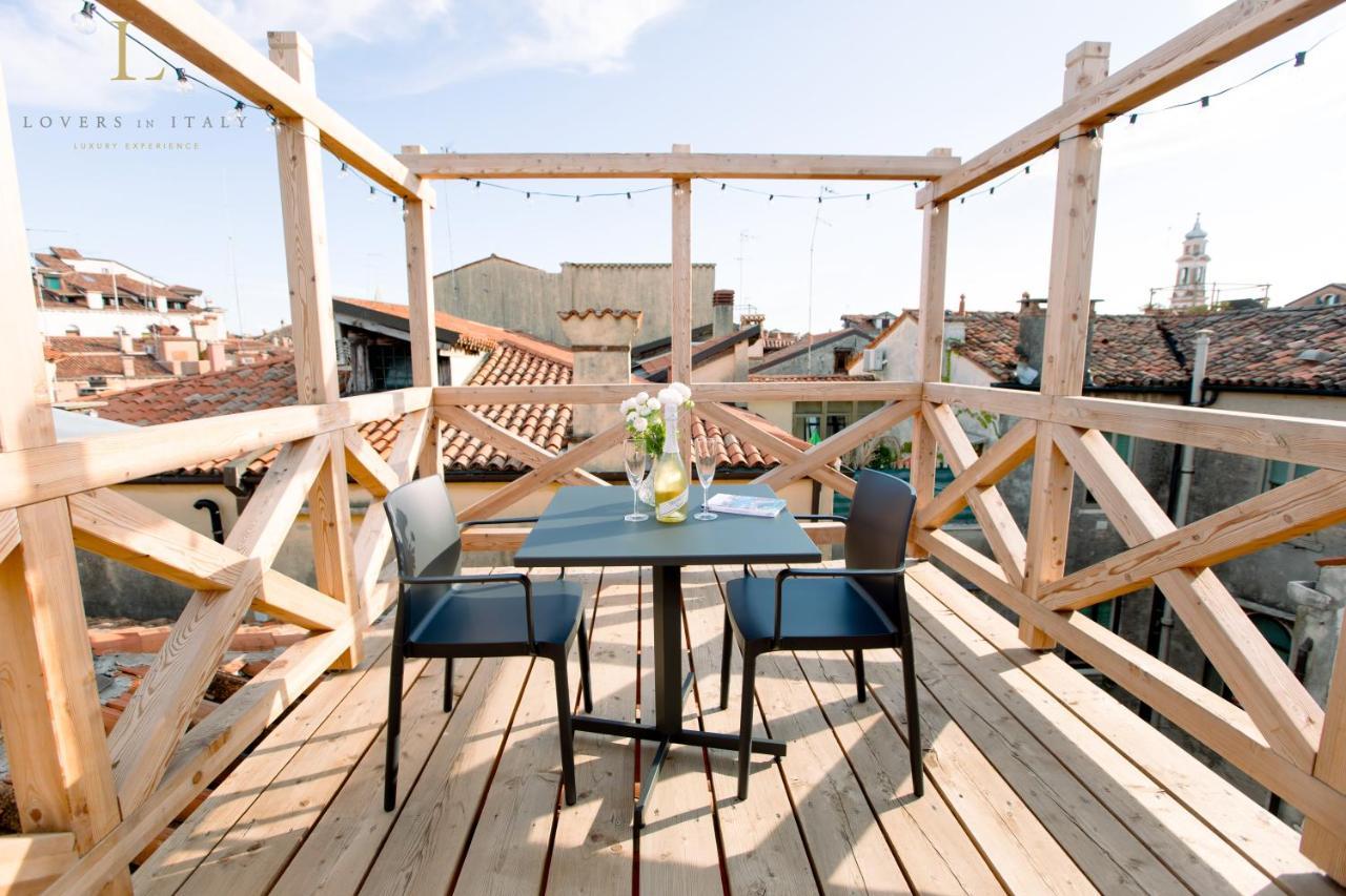 Loversinitaly Romantic Apartments - Altana And Jacuzzi Venecia Exterior foto