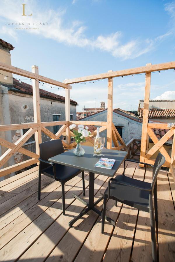 Loversinitaly Romantic Apartments - Altana And Jacuzzi Venecia Exterior foto